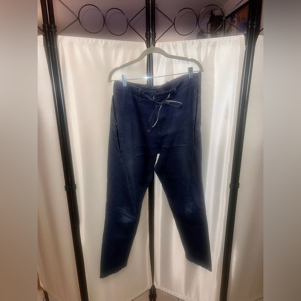 Matias Relaxed Blue Pants with Classic Fit